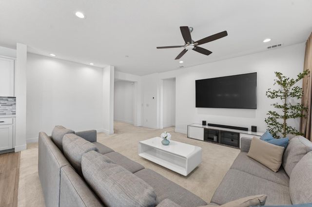 4710 Durum Way, Roseville, CA 95747