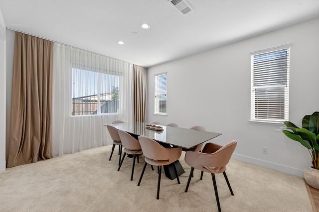 4710 Durum Way, Roseville, CA 95747