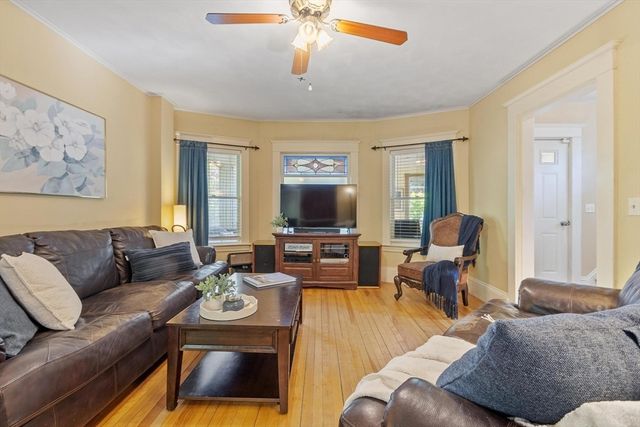113 Simonds St, Fitchburg, MA 01420