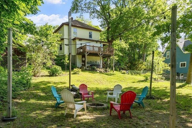 113 Simonds St, Fitchburg, MA 01420