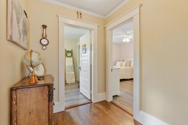 113 Simonds St, Fitchburg, MA 01420