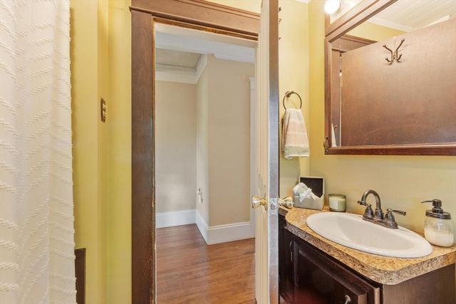 113 Simonds St, Fitchburg, MA 01420