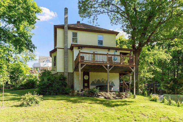 113 Simonds St, Fitchburg, MA 01420
