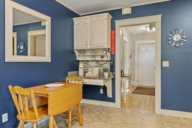 113 Simonds St, Fitchburg, MA 01420