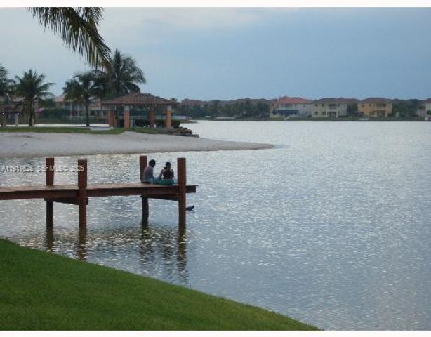 11313 NW 65th St, Doral, FL 33178