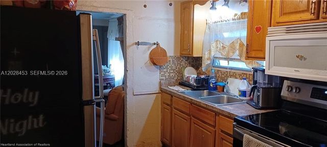 509 S Florida Ave, Avon Park, FL 33825