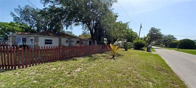 509 S Florida Ave, Avon Park, FL 33825