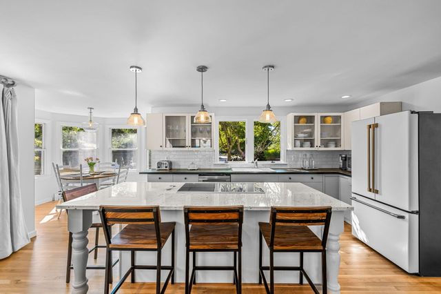 65 Rivers Edge Road, East Falmouth, MA 02536