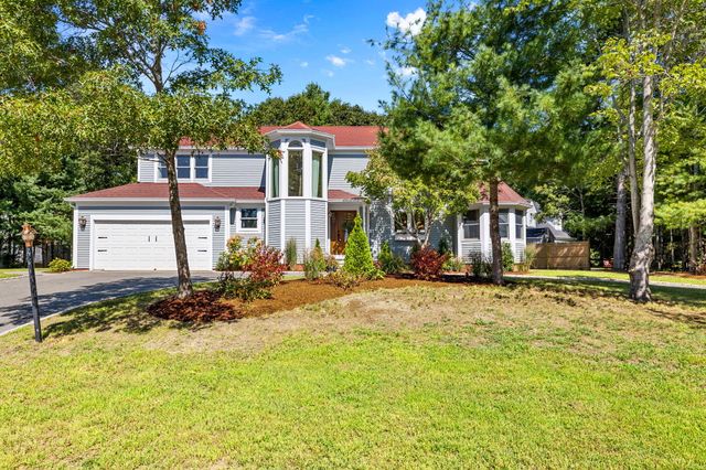 65 Rivers Edge Road, East Falmouth, MA 02536