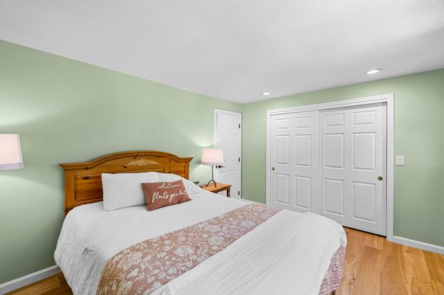 65 Rivers Edge Road, East Falmouth, MA 02536