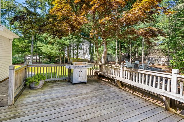 65 Rivers Edge Road, East Falmouth, MA 02536