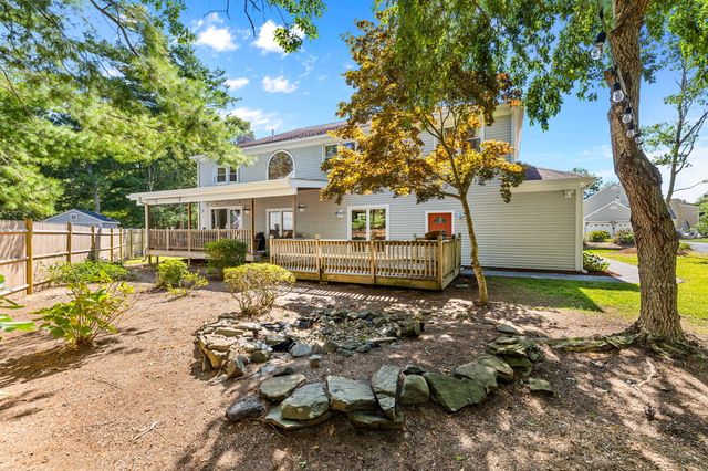 65 Rivers Edge Road, East Falmouth, MA 02536