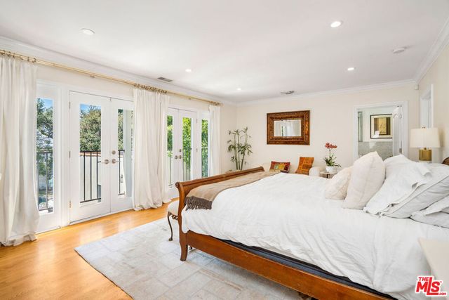 4734 Los Feliz Boulevard, Los Angeles, CA 90027