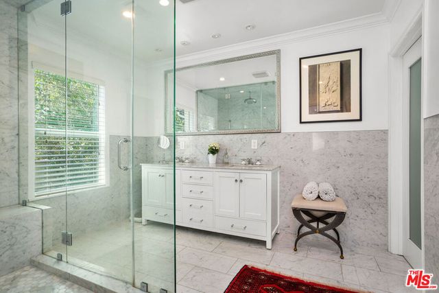 4734 Los Feliz Boulevard, Los Angeles, CA 90027