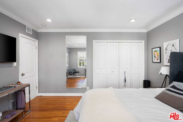 4734 Los Feliz Boulevard, Los Angeles, CA 90027