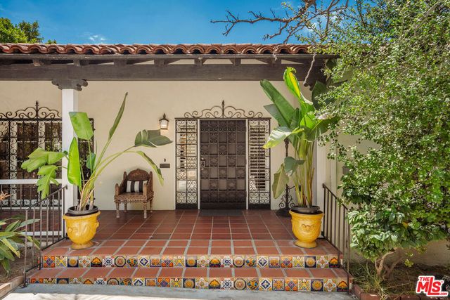 4734 Los Feliz Boulevard, Los Angeles, CA 90027