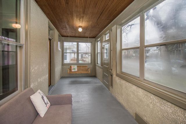 828 Armstrong Avenue, Saint Paul, MN 55102