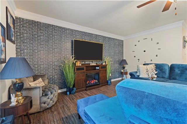 1094 Campbell Pine Trail, Lawrenceville, GA 30045