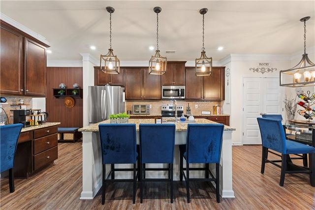 1094 Campbell Pine Trail, Lawrenceville, GA 30045