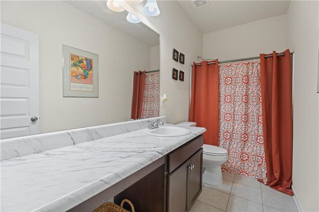 1094 Campbell Pine Trail, Lawrenceville, GA 30045