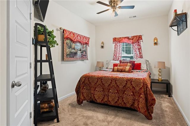 1094 Campbell Pine Trail, Lawrenceville, GA 30045
