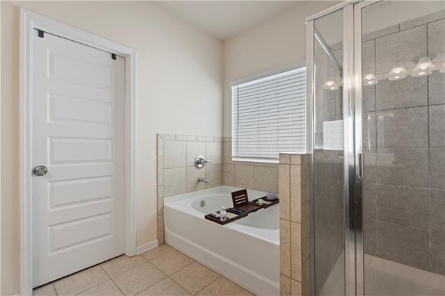 1094 Campbell Pine Trail, Lawrenceville, GA 30045