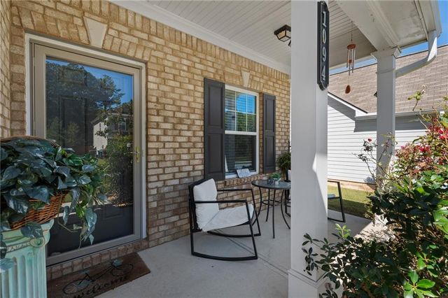 1094 Campbell Pine Trail, Lawrenceville, GA 30045
