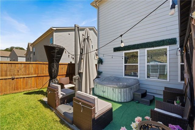 1094 Campbell Pine Trail, Lawrenceville, GA 30045