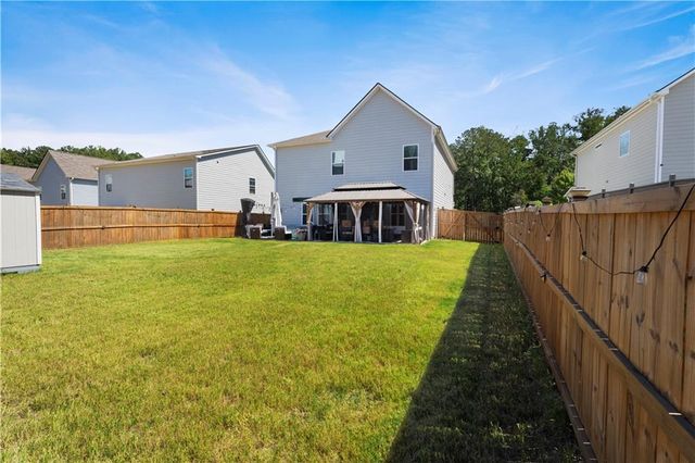 1094 Campbell Pine Trail, Lawrenceville, GA 30045