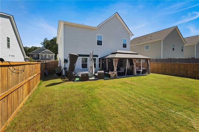 1094 Campbell Pine Trail, Lawrenceville, GA 30045