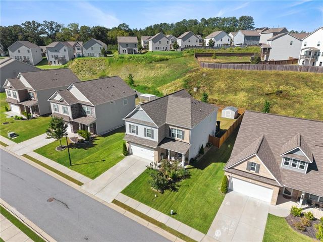 1094 Campbell Pine Trail, Lawrenceville, GA 30045
