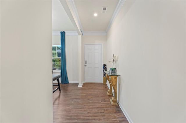 1094 Campbell Pine Trail, Lawrenceville, GA 30045