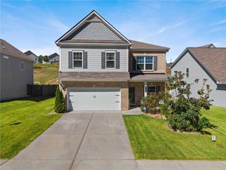 1094 Campbell Pine Trail, Lawrenceville, GA 30045