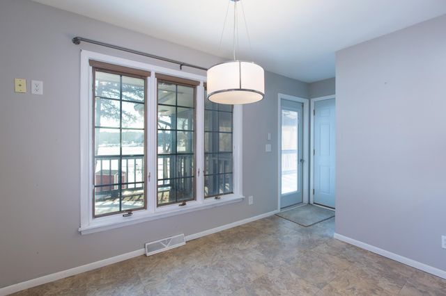 313 Maple Island Road, Burnsville, MN 55306