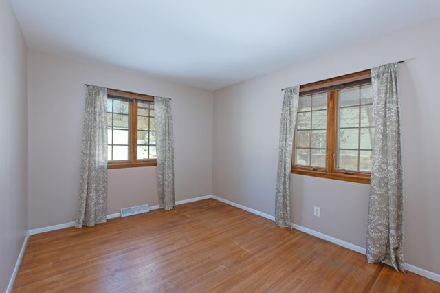 313 Maple Island Road, Burnsville, MN 55306