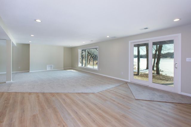 313 Maple Island Road, Burnsville, MN 55306