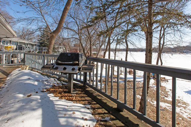 313 Maple Island Road, Burnsville, MN 55306