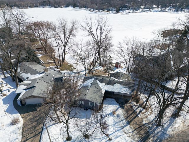 313 Maple Island Road, Burnsville, MN 55306