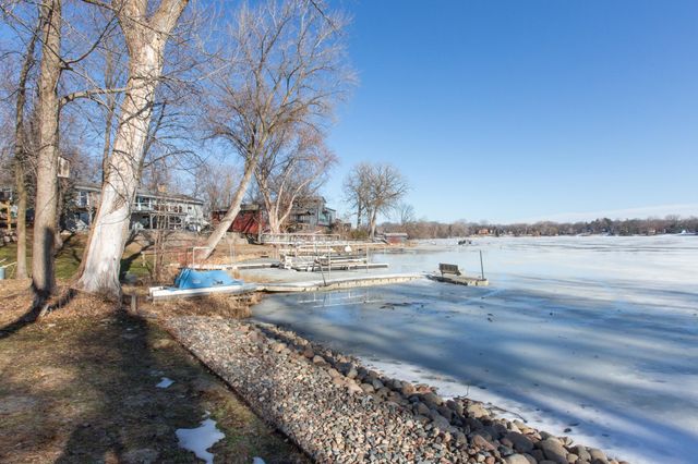 313 Maple Island Road, Burnsville, MN 55306