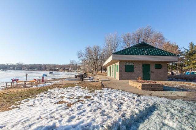 313 Maple Island Road, Burnsville, MN 55306