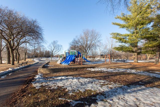 313 Maple Island Road, Burnsville, MN 55306