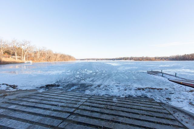 313 Maple Island Road, Burnsville, MN 55306