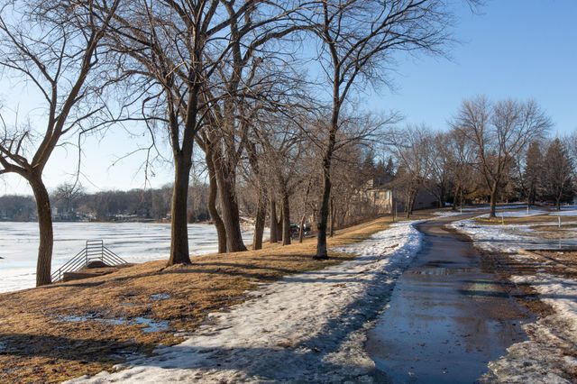 313 Maple Island Road, Burnsville, MN 55306