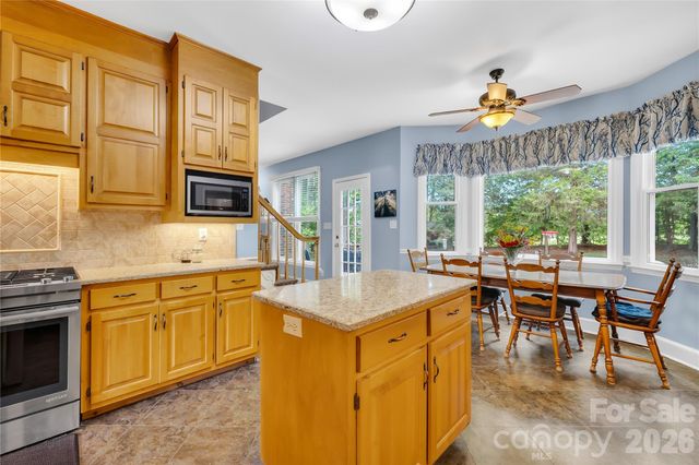 1066 Briarcliff Road, Mooresville, NC 28115