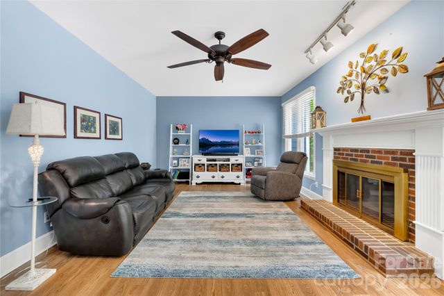 1066 Briarcliff Road, Mooresville, NC 28115