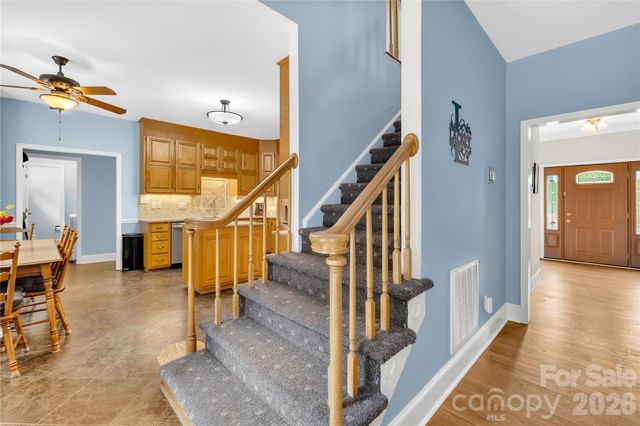 1066 Briarcliff Road, Mooresville, NC 28115