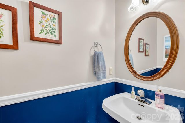 1066 Briarcliff Road, Mooresville, NC 28115