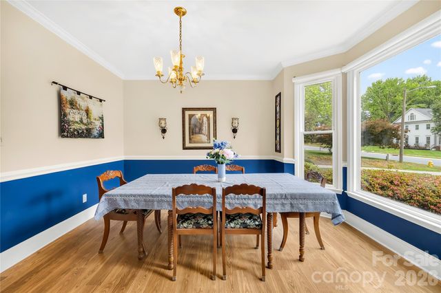 1066 Briarcliff Road, Mooresville, NC 28115