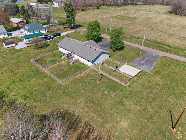 407 & 409 Walnut Rd Road, Boaz, KY 42027