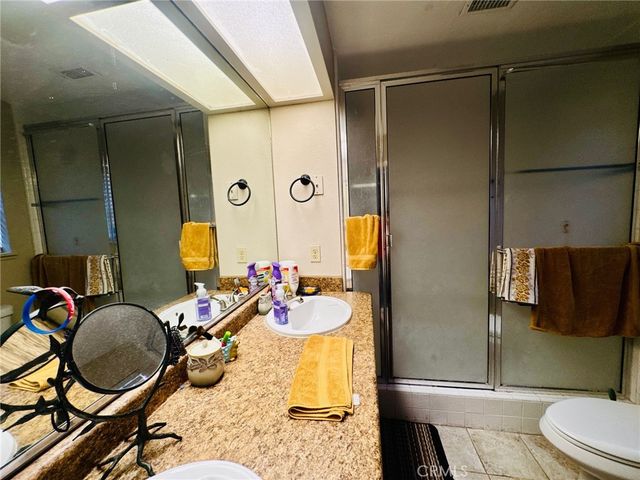 13901 Laverton, Bakersfield, CA 93314